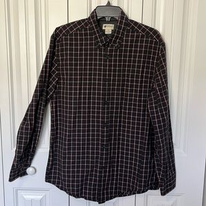 Men’s medium long sleeve button up by Haggar